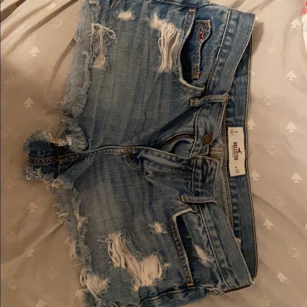 Hollister ripped shorts!